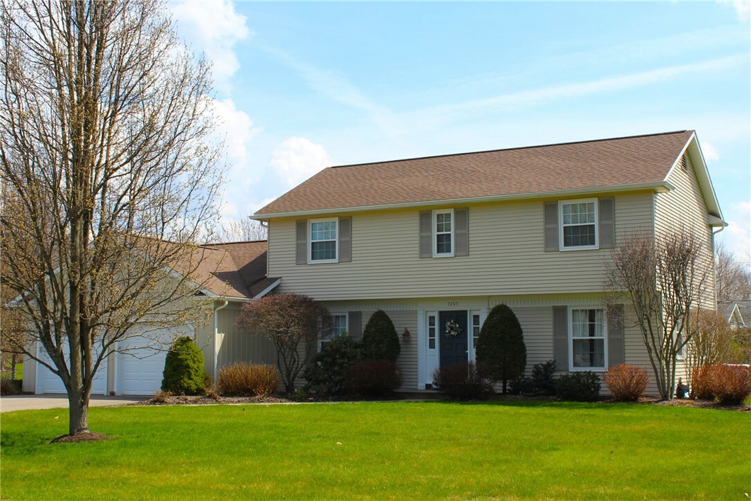 Property Photo:  7205 Springside Drive  PA 16415 