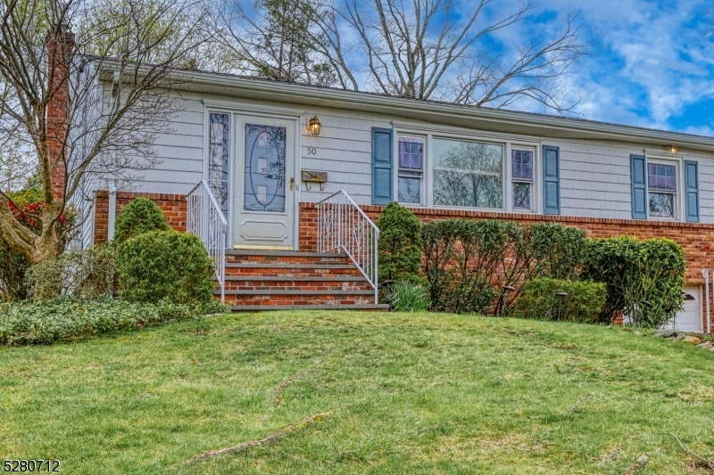 Property Photo:  50 Laurel Pl  NJ 07006 