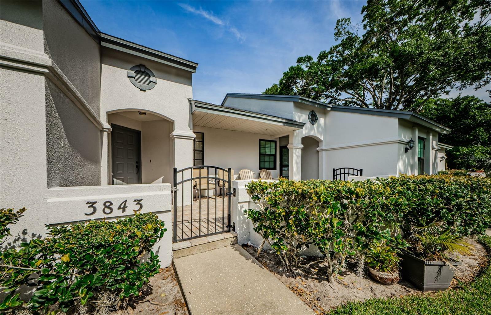 Property Photo:  3843 Goldfinch Court  FL 34685 