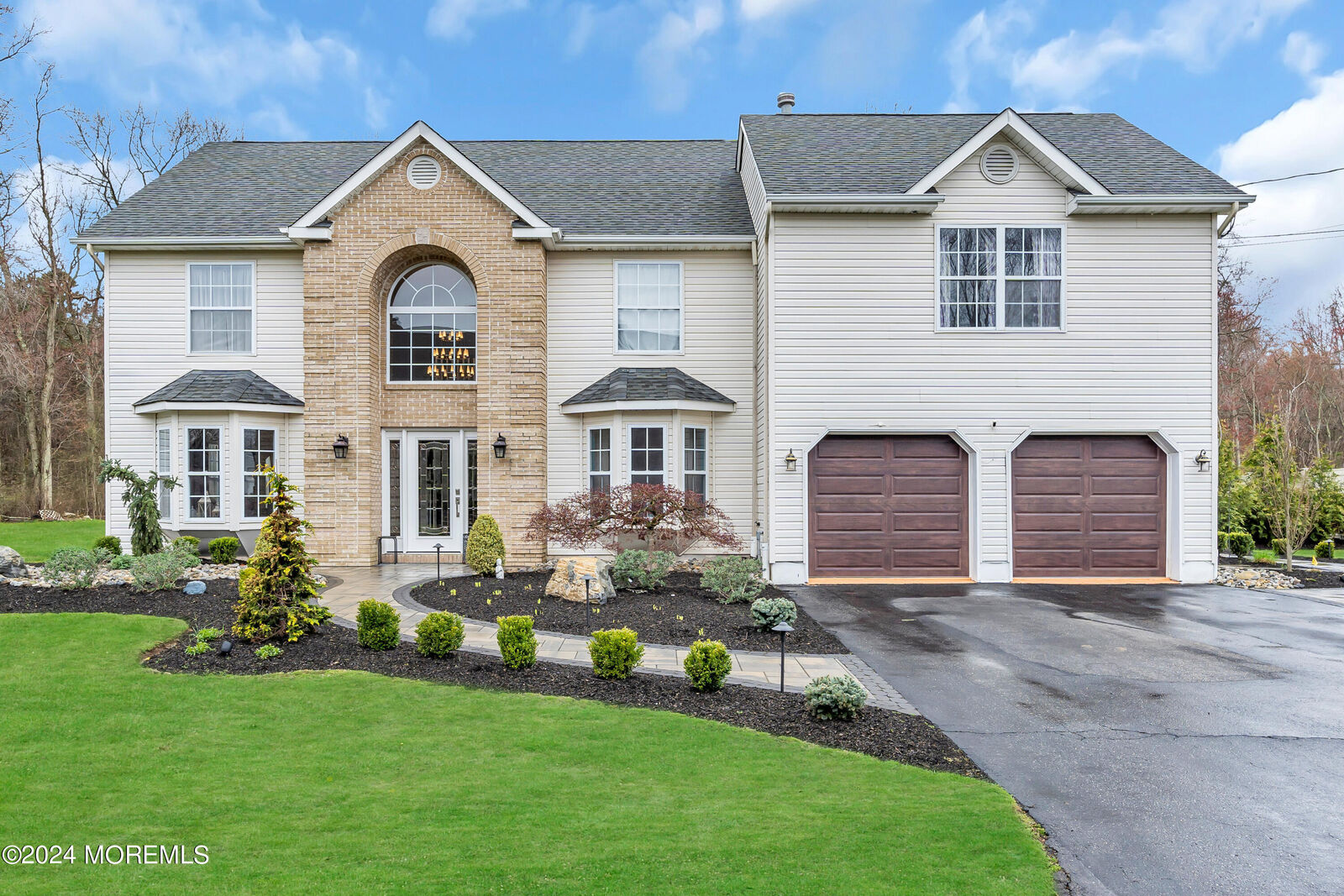 Property Photo:  47 Diane Avenue  NJ 08857 