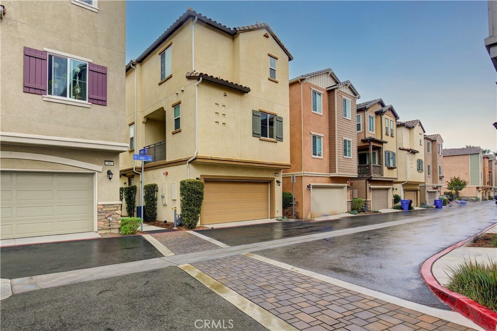 Property Photo:  2880 Cedar Lane 85  CA 91767 