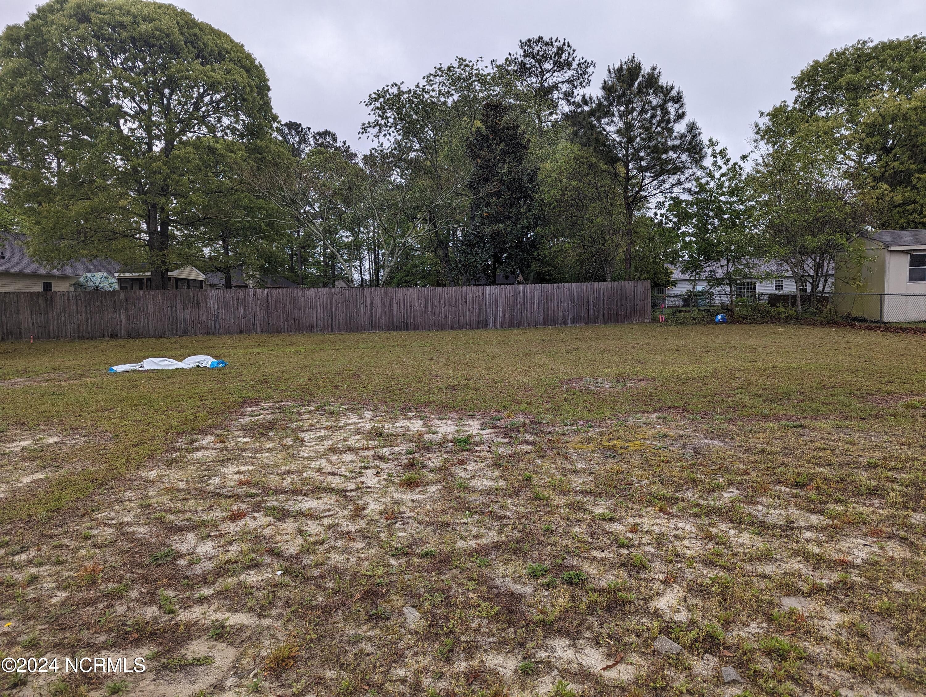 Property Photo: 203 Chokecherry S NC 28574