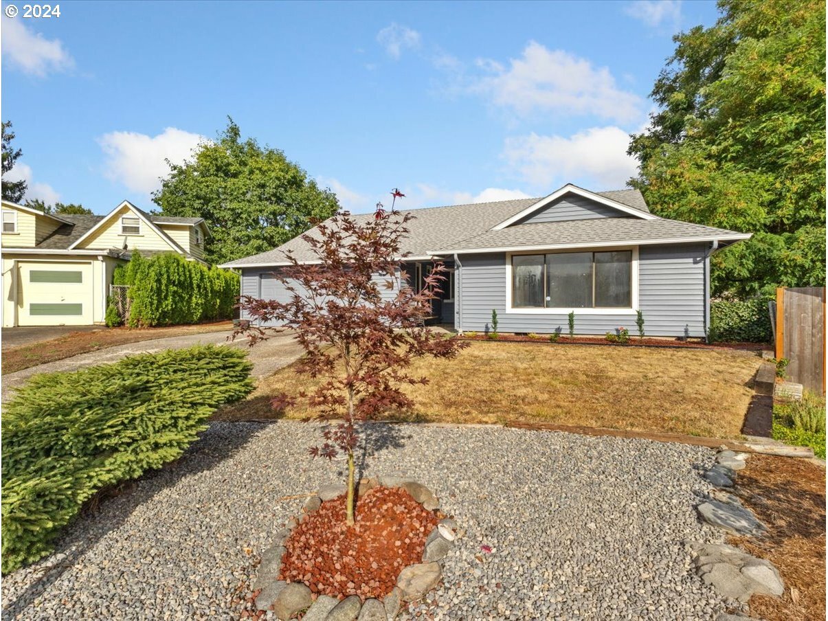 Property Photo:  1512 NW 95th Cir  WA 98665 