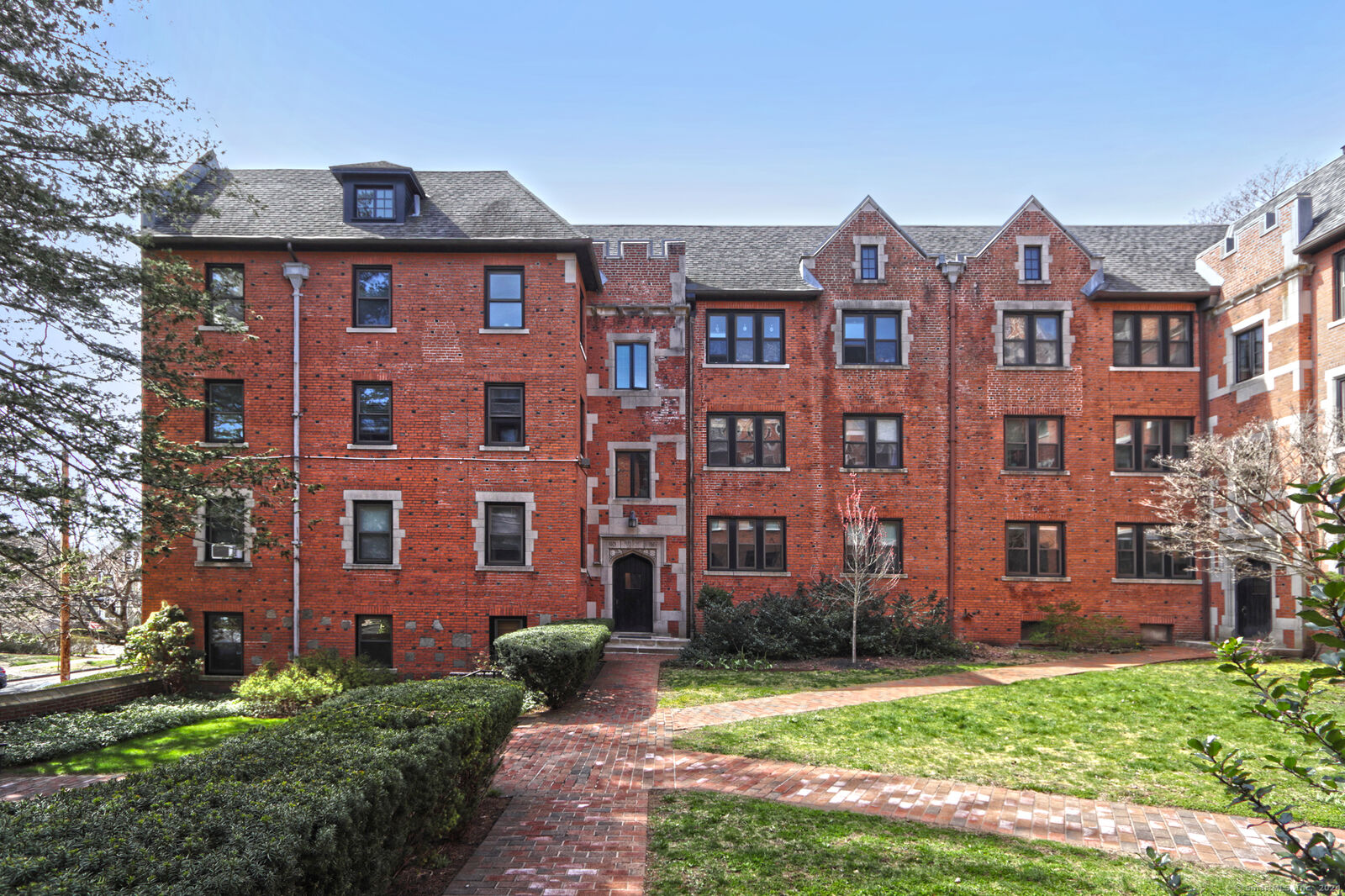 Property Photo:  106 Livingston Street Apt B7  CT 06511 