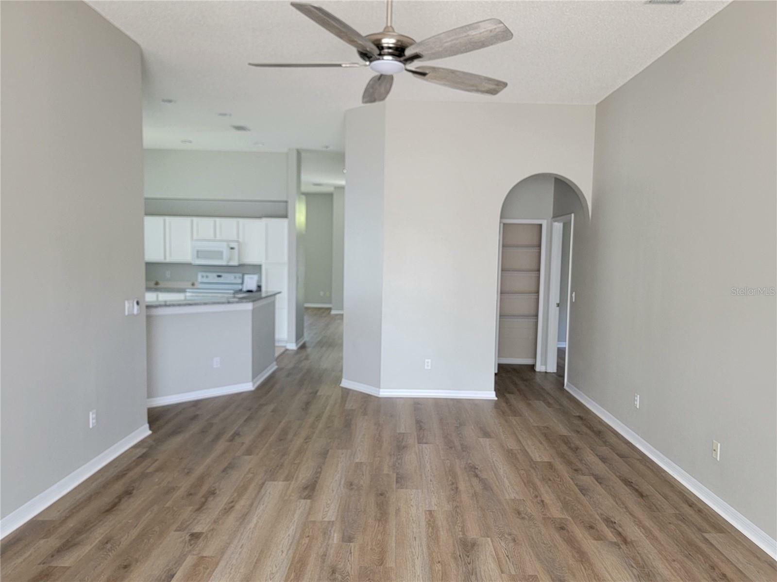 Property Photo:  13620 Waterhouse Way  FL 32828 