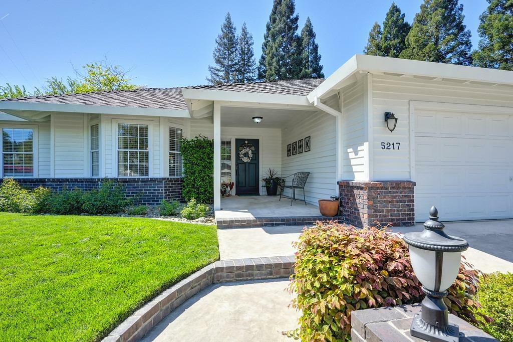 Property Photo:  5217 Blossomwood Court  CA 95628 