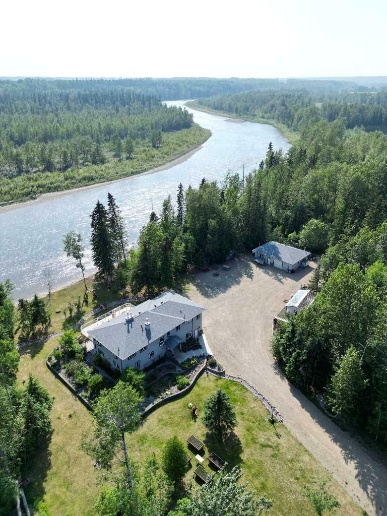 Property Photo:  54532 Highway 32  AB T7E 3Y4 