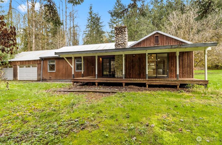Property Photo: 51005 State Route 20 WA 98283
