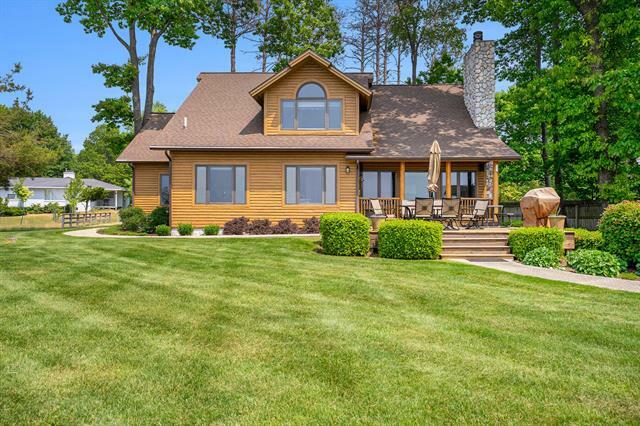 Property Photo:  5549 S Lakeshore Drive  MI 49431 