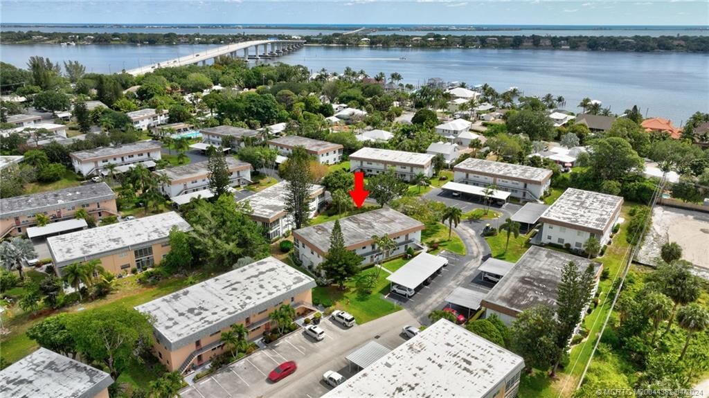 Property Photo: 2950 SE Ocean Boulevard 14-2 FL 34996
