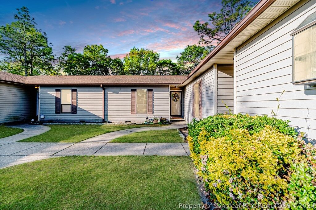 Property Photo: 586 Countrytown Drive NC 28348