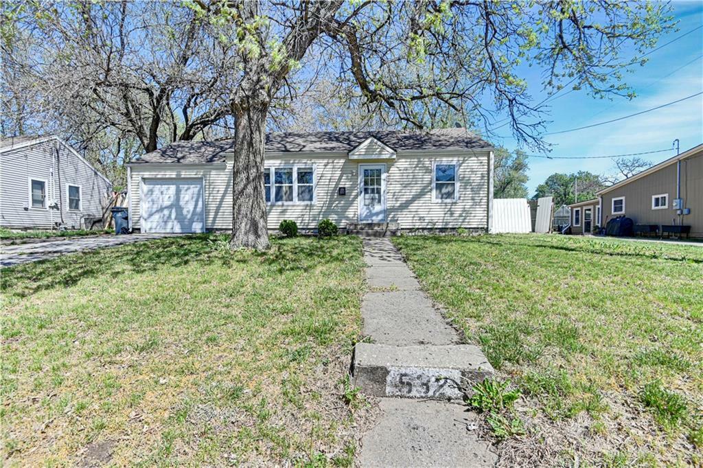 Property Photo: 532 N Water Street KS 66061