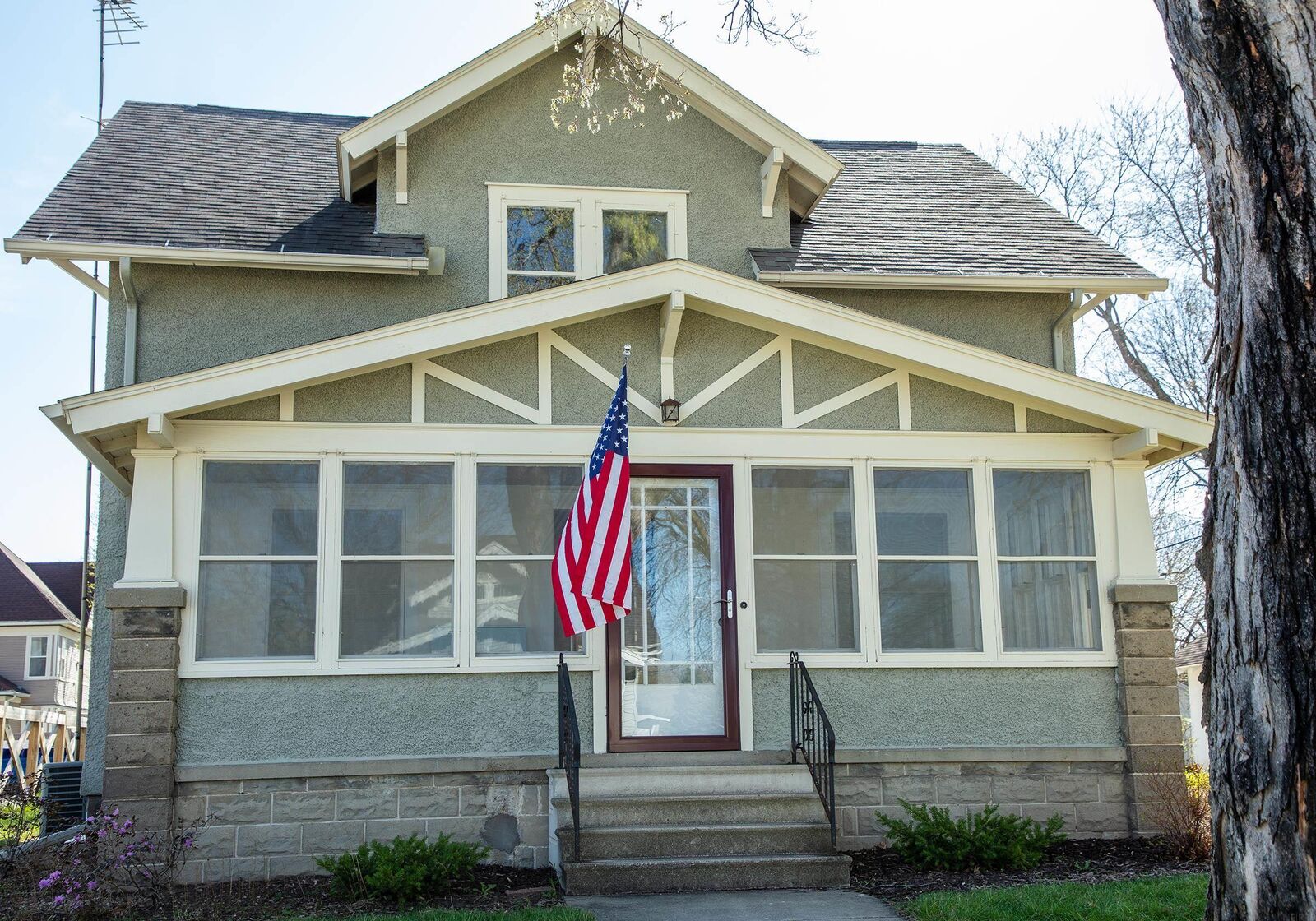 Property Photo: 316 3rd St NW IA 50677