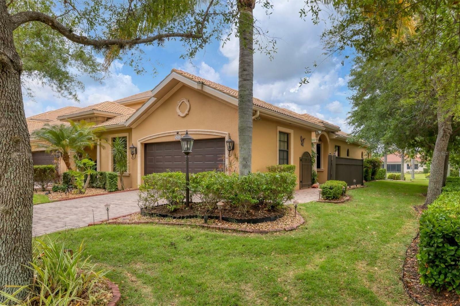 Property Photo:  6123 27th Street E  FL 34222 