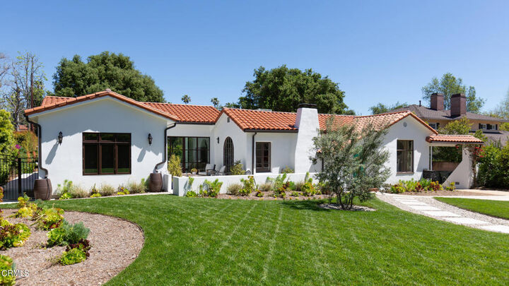 Property Photo:  2060 Minoru Drive  CA 91001 