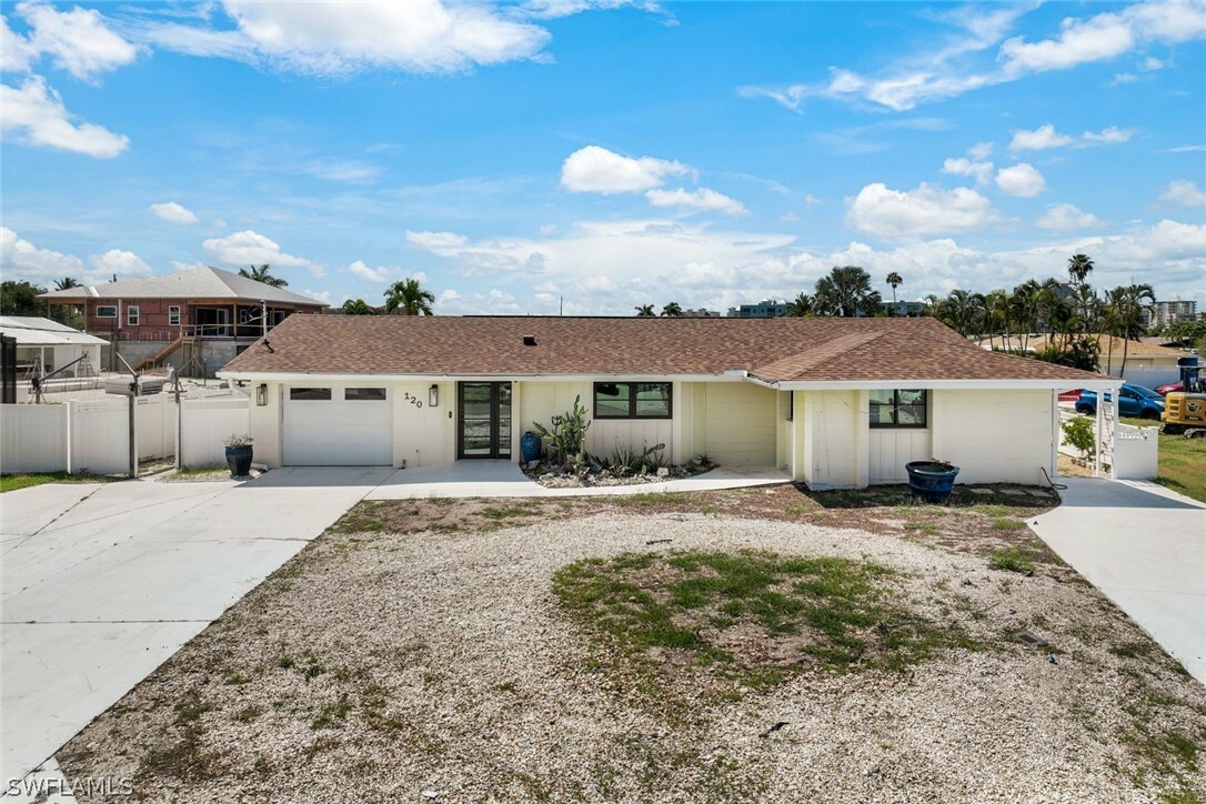 120 Albatross Street  Fort Myers Beach FL 33931 photo