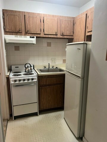 Property Photo: 87 Cedar 3 MA 02148