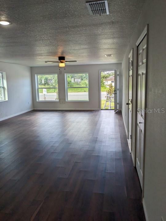 Property Photo:  776 E Broadway Street  FL 32765 