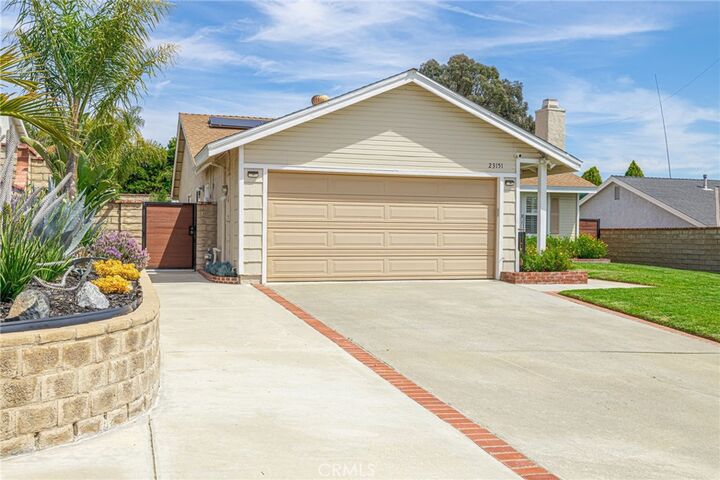 Property Photo:  23151 Tupelo Ridge Drive  CA 91354 