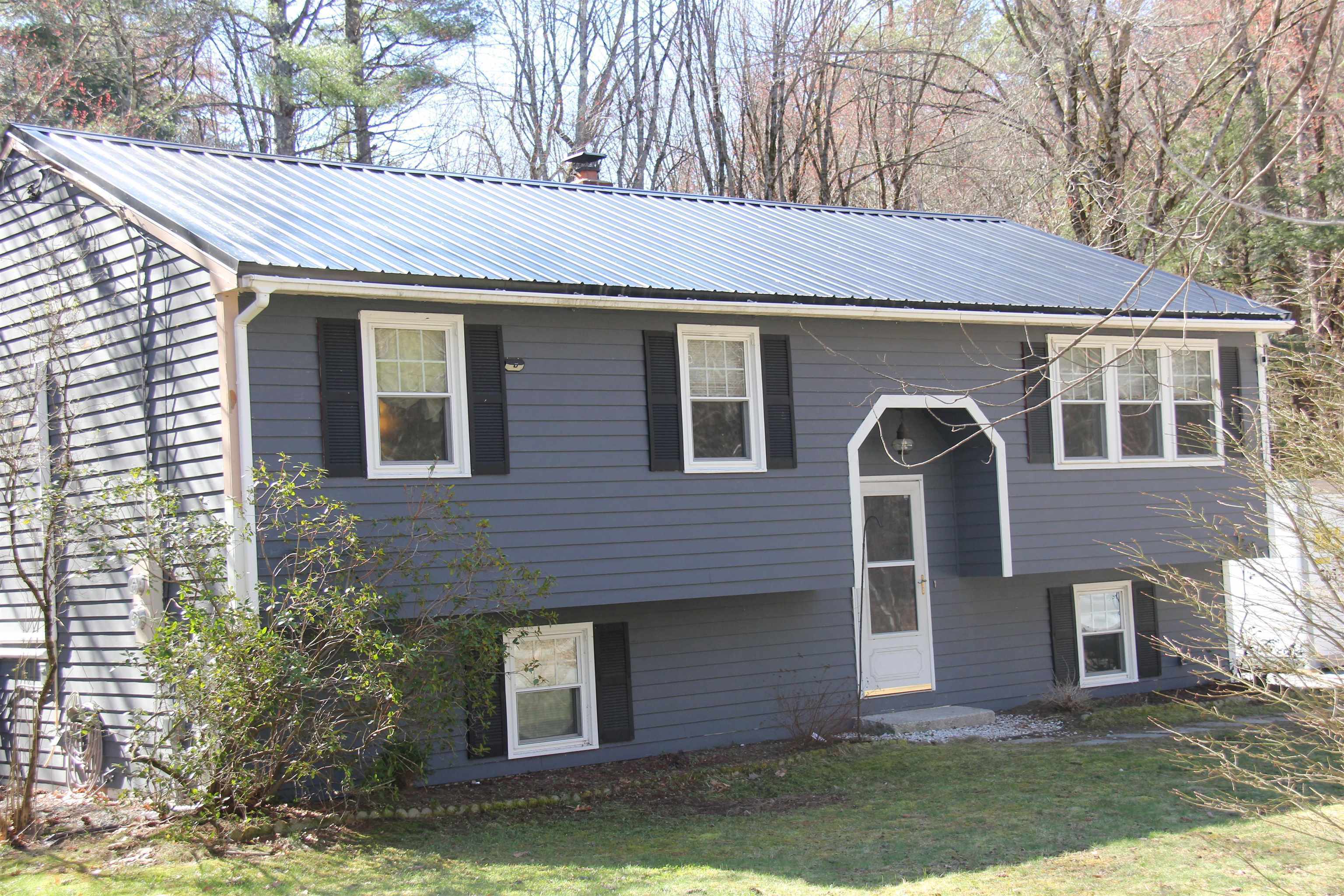 Property Photo:  469 Tanglewood Drive  NH 03242 