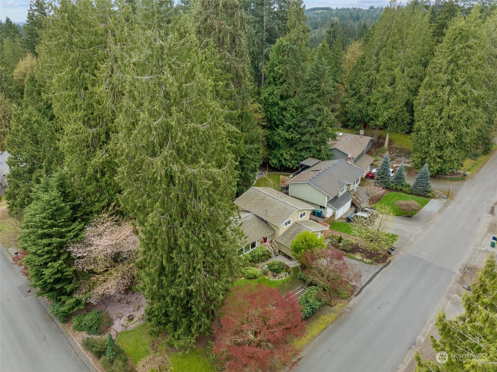 Property Photo:  19613 NE 162nd Street  WA 98077 