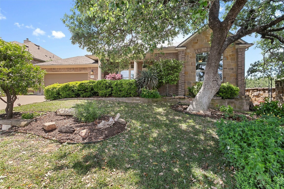 Property Photo:  13318 Mesa Verde Drive  TX 78737 