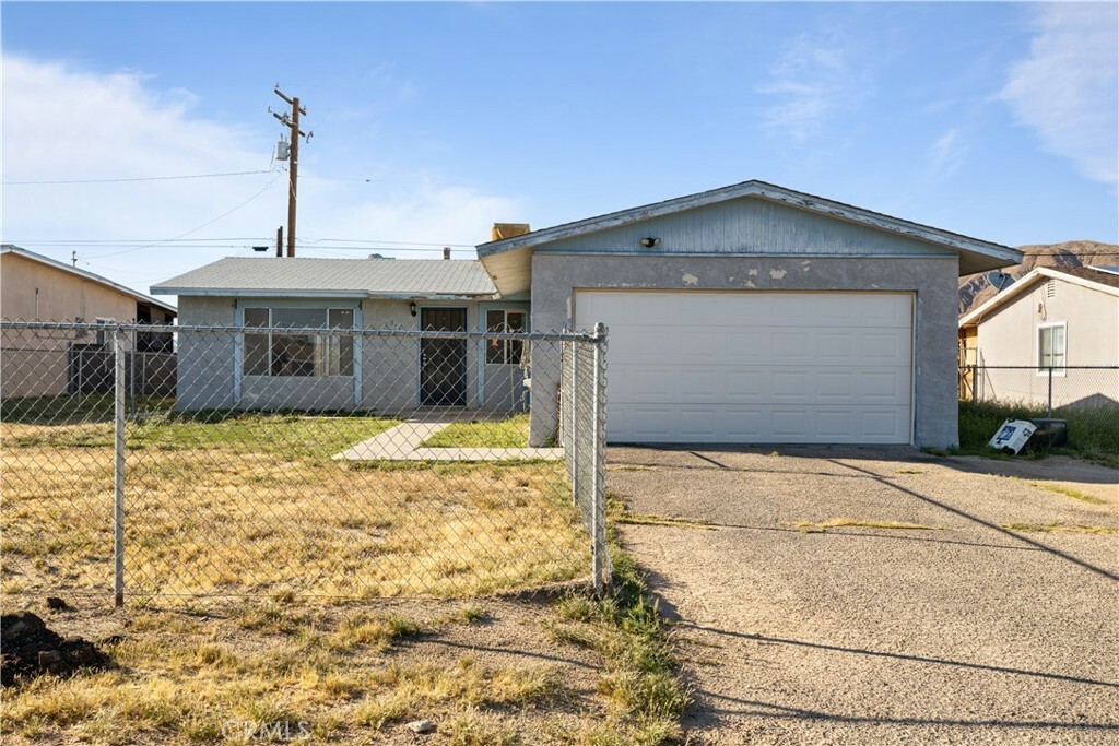 Property Photo:  37920 Grand View Avenue  CA 92398 