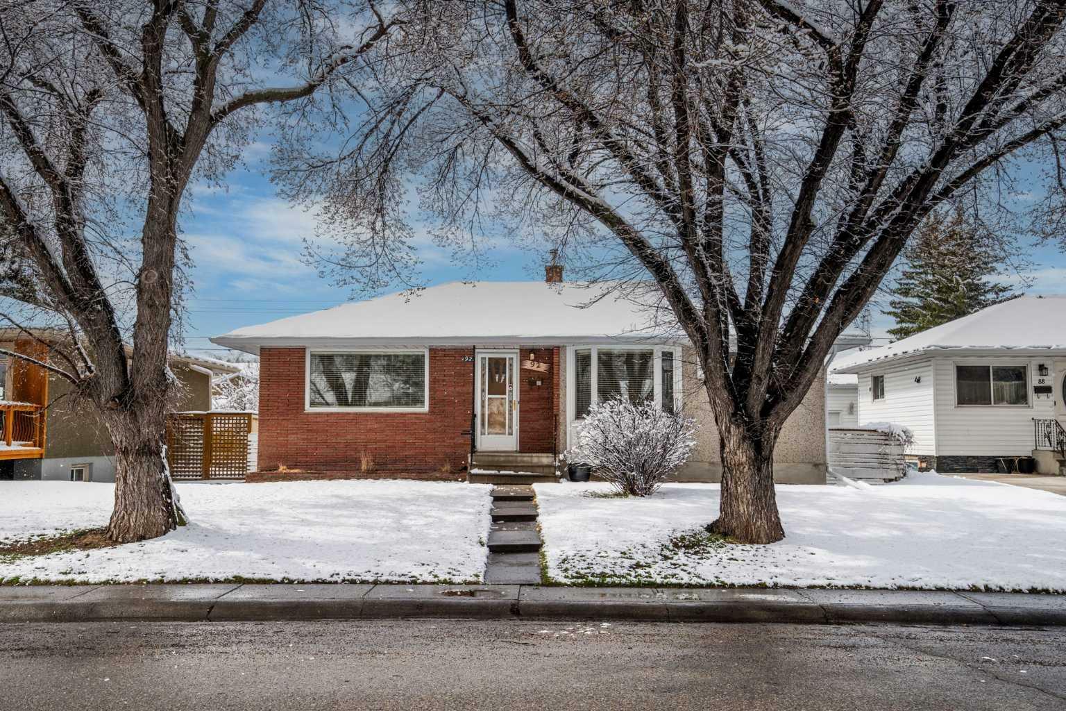 92 Westminster Drive SW  Calgary AB T3C 2T1 photo