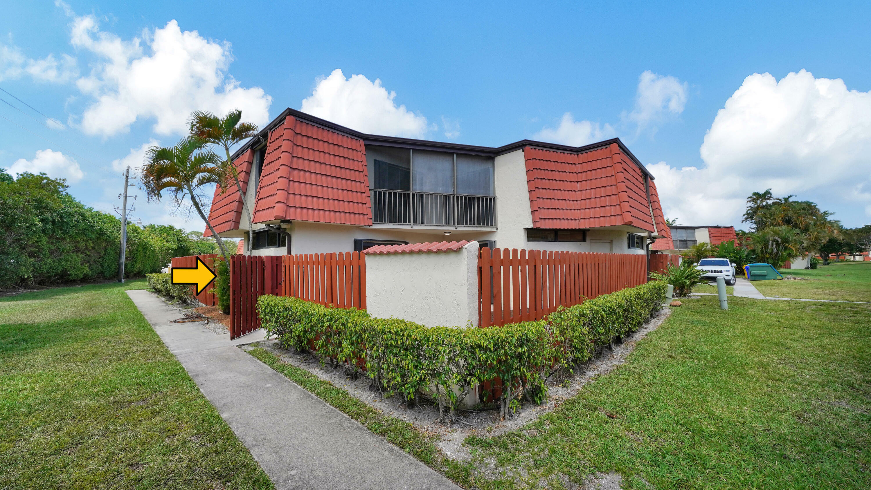 Property Photo:  3778 Victoria Drive N 3778  FL 33406 