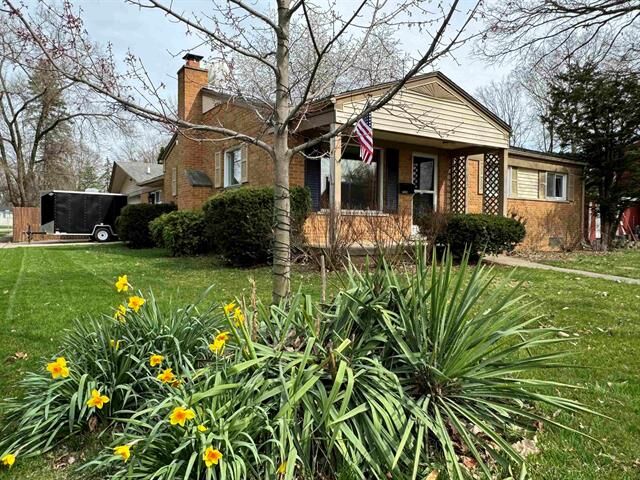 Property Photo:  14990 Haller  MI 48154 