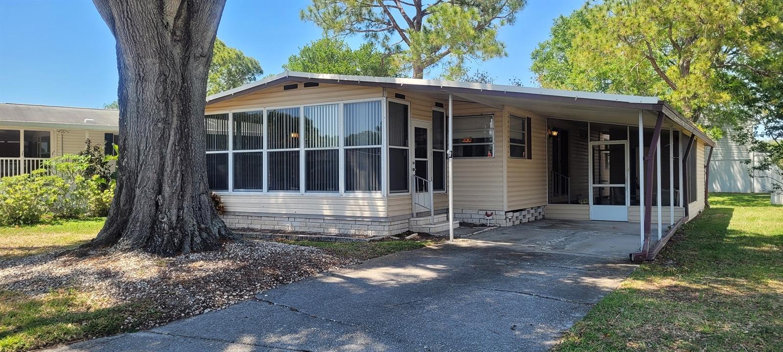 8905 Sheldon West Drive  Tampa FL 33626 photo
