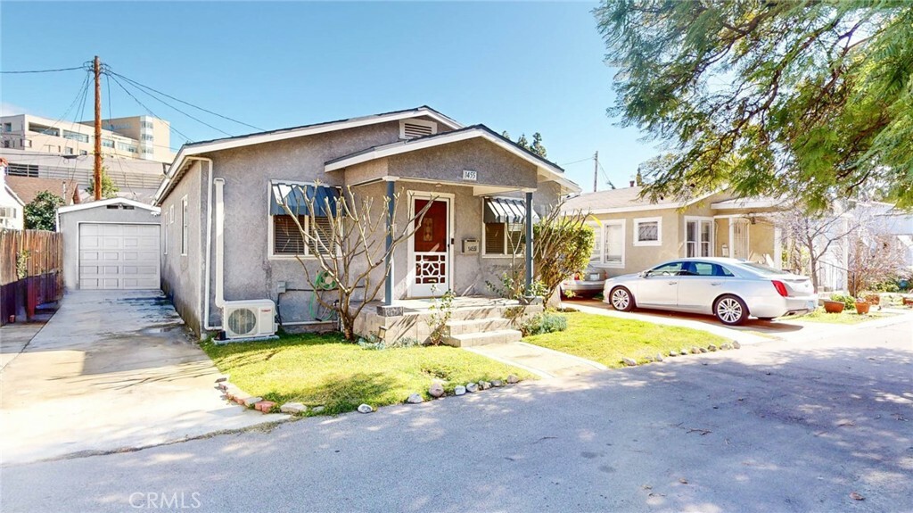 Property Photo:  1455 E California Avenue  CA 91206 