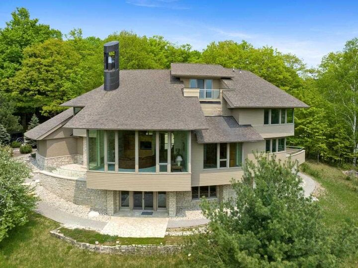 320 Meadows  Harbor Springs MI 49740 photo