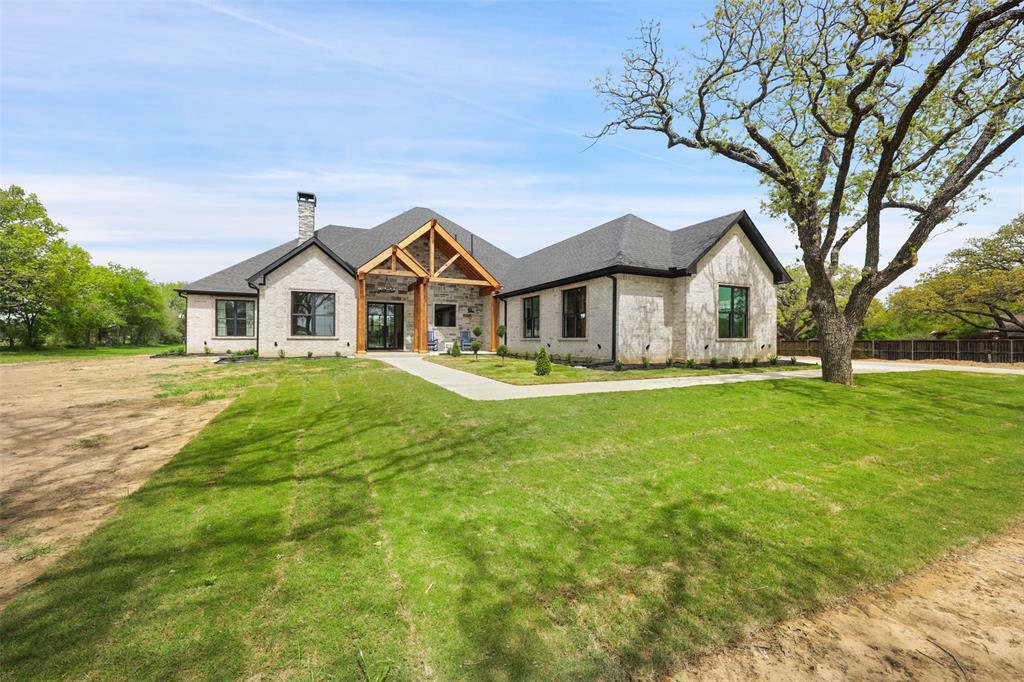 Property Photo:  2437 County Road 529  TX 76028 