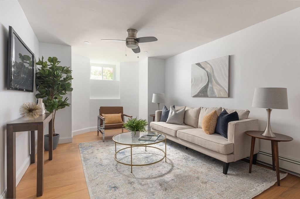 Property Photo:  31 Highland Aveue 7  MA 02460 