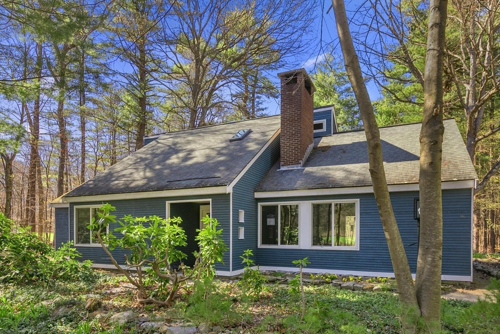 Property Photo:  190 E Bare Hill Rd  MA 01451 