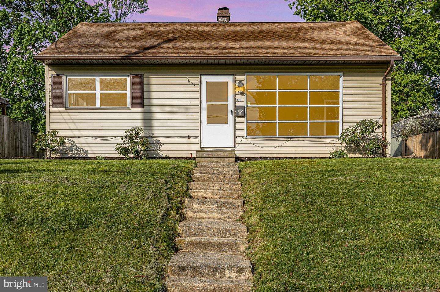 Property Photo:  11 Wayne Road  PA 17011 