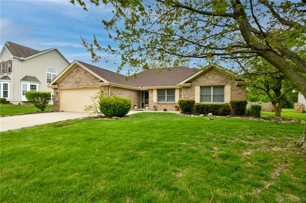 Property Photo: 107 Barnside Drive OH 45322
