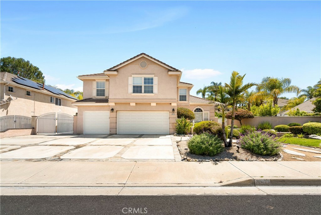 Property Photo:  28875 Woodcrest Lake Drive  CA 92584 