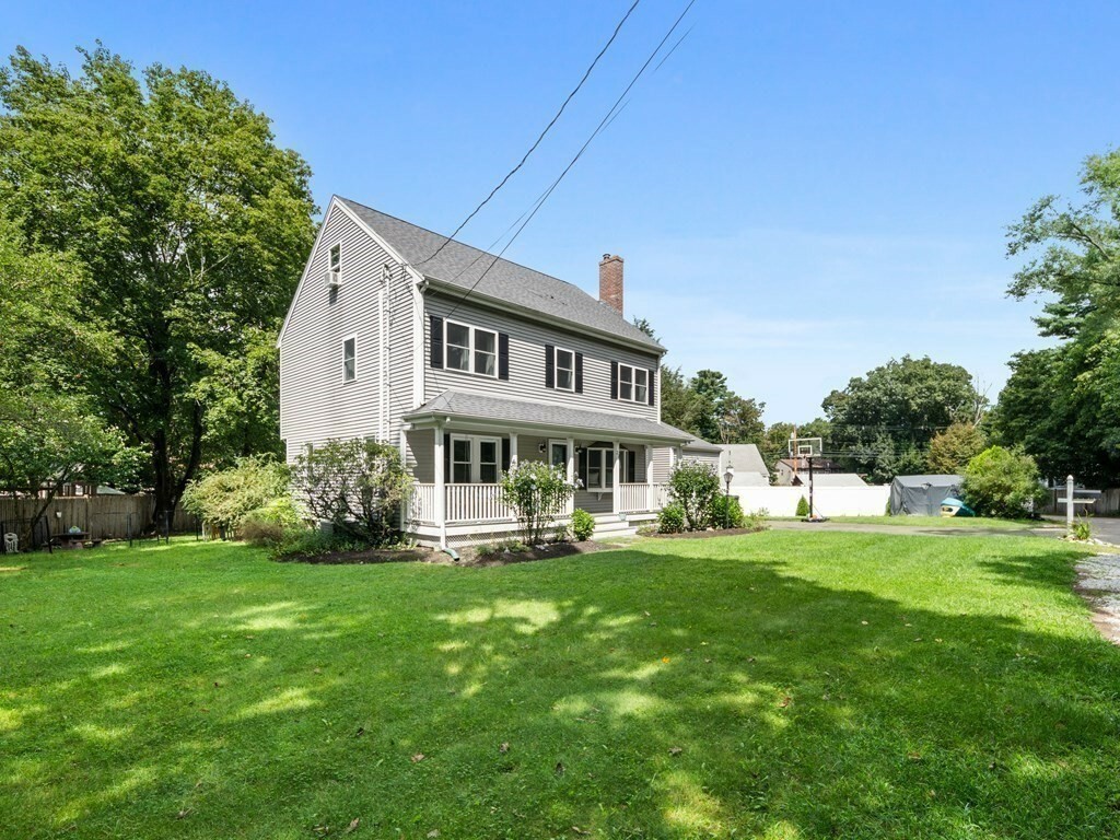 Property Photo: 20 Woodlawn Dr MA 02054