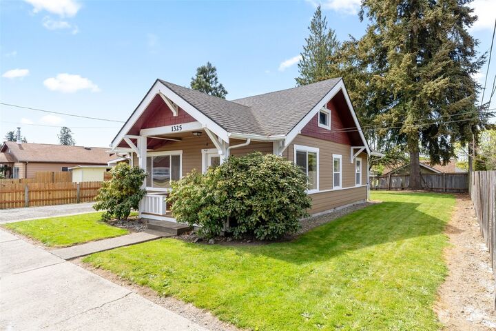 Property Photo: 1325 Rose Street WA 98531