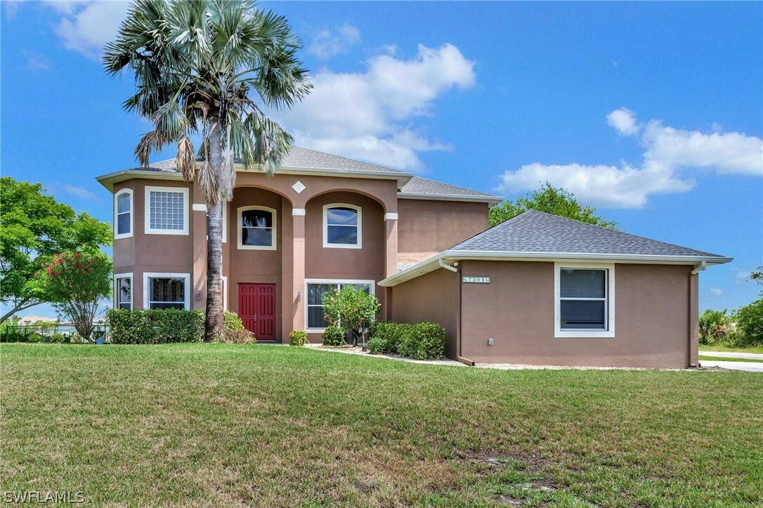 Property Photo:  7501 Pat Avenue N  FL 33971 