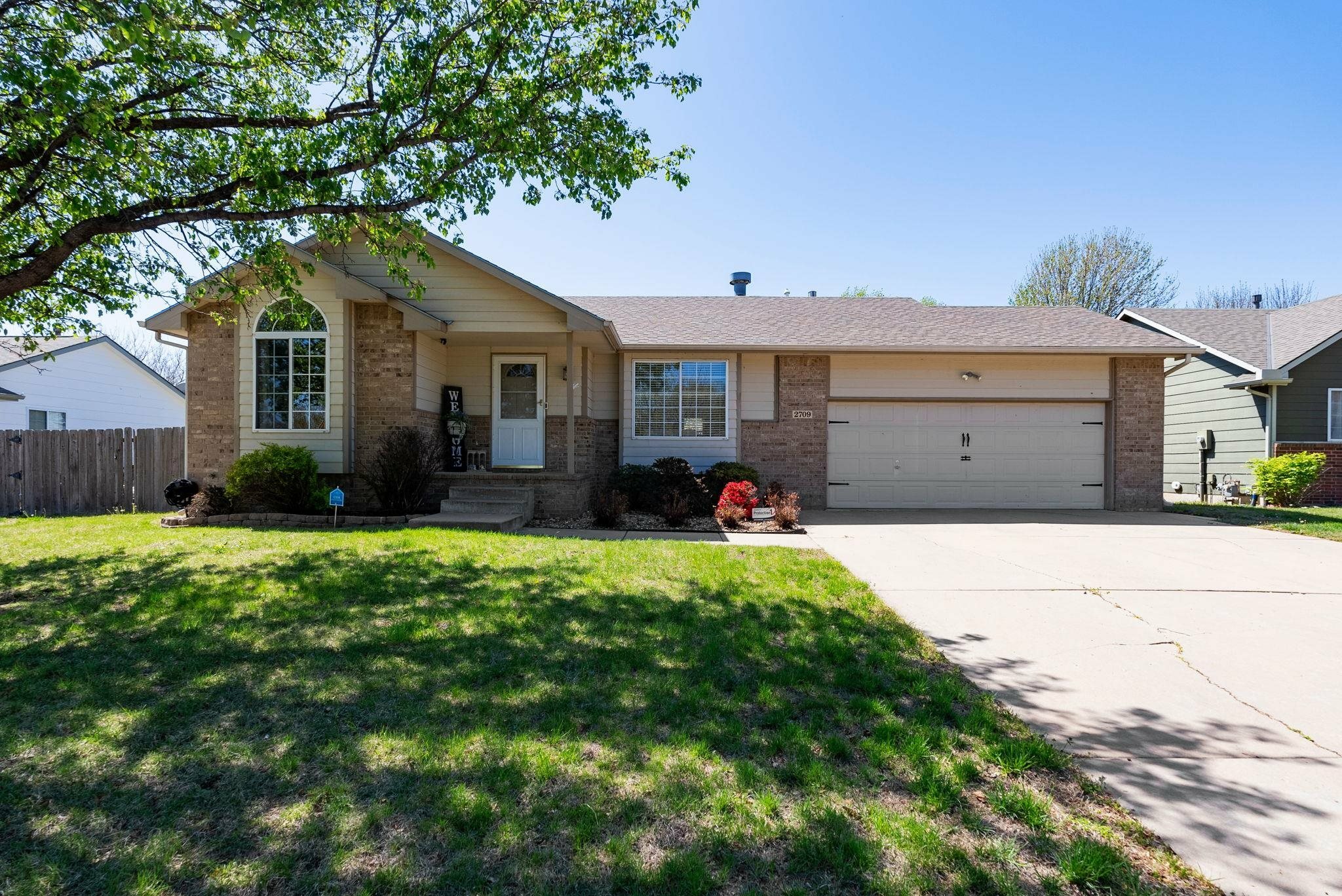 Property Photo:  2709 N Parkridge St  KS 67205 