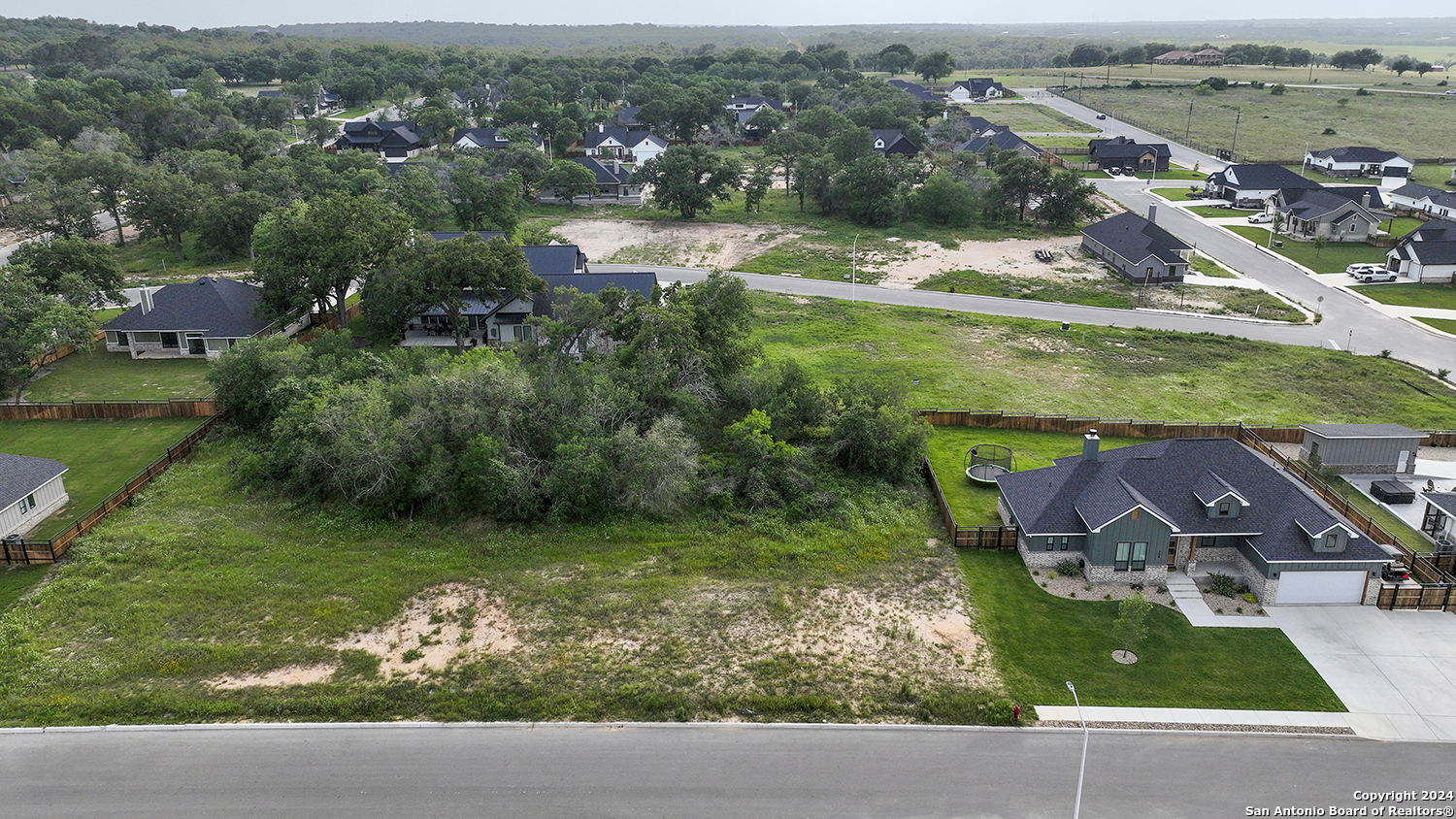 Property Photo:  108 Ash Parkway  TX 78121 