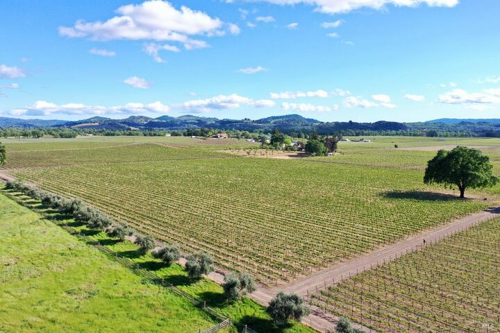 Property Photo:  1695 Geysers Road  CA 95441 