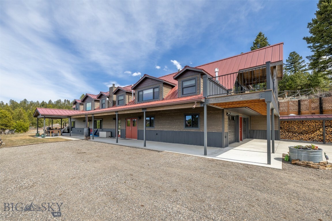 Property Photo:  122 Peak Road  MT 59715 