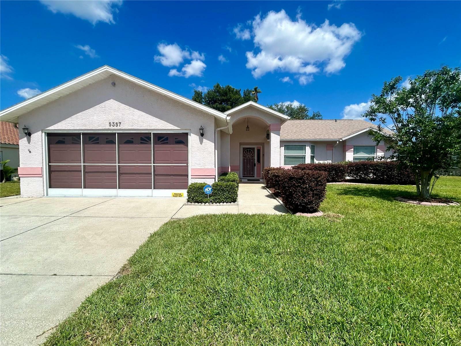 Property Photo:  5357 El Cerro Drive  FL 34655 