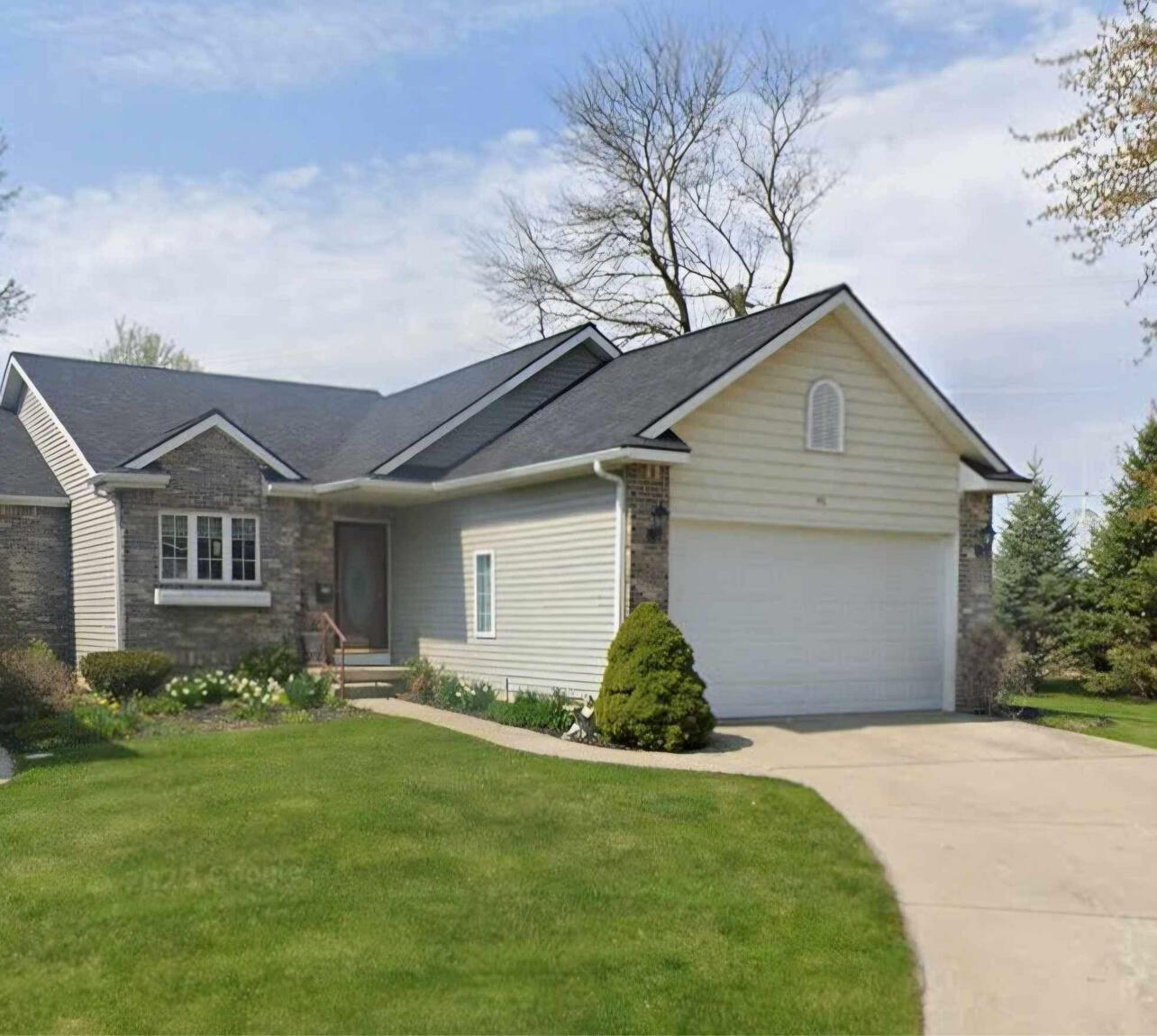 951 Cherrywood Circle  Portland MI 48875 photo