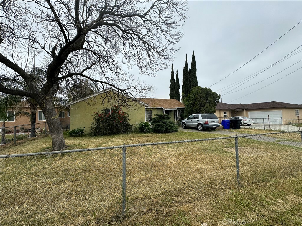 Property Photo:  16229 Hunter Street  CA 92335 