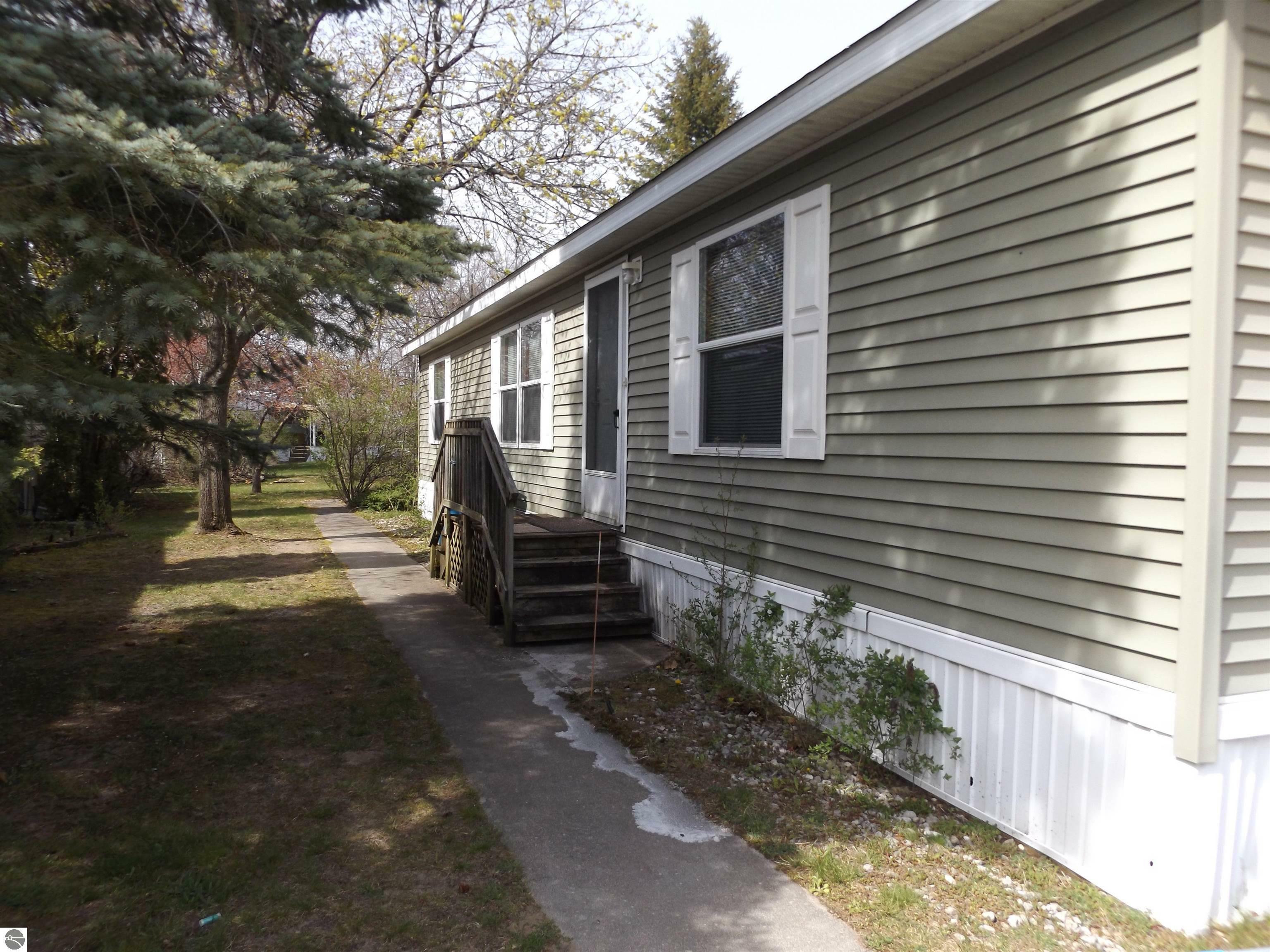 Property Photo:  1772 Andrew Place  MI 49686 